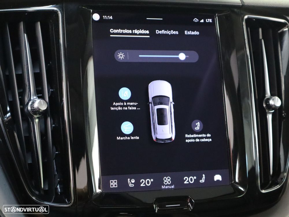 Volvo XC 60 2.0 T6 PHEV Core - 21