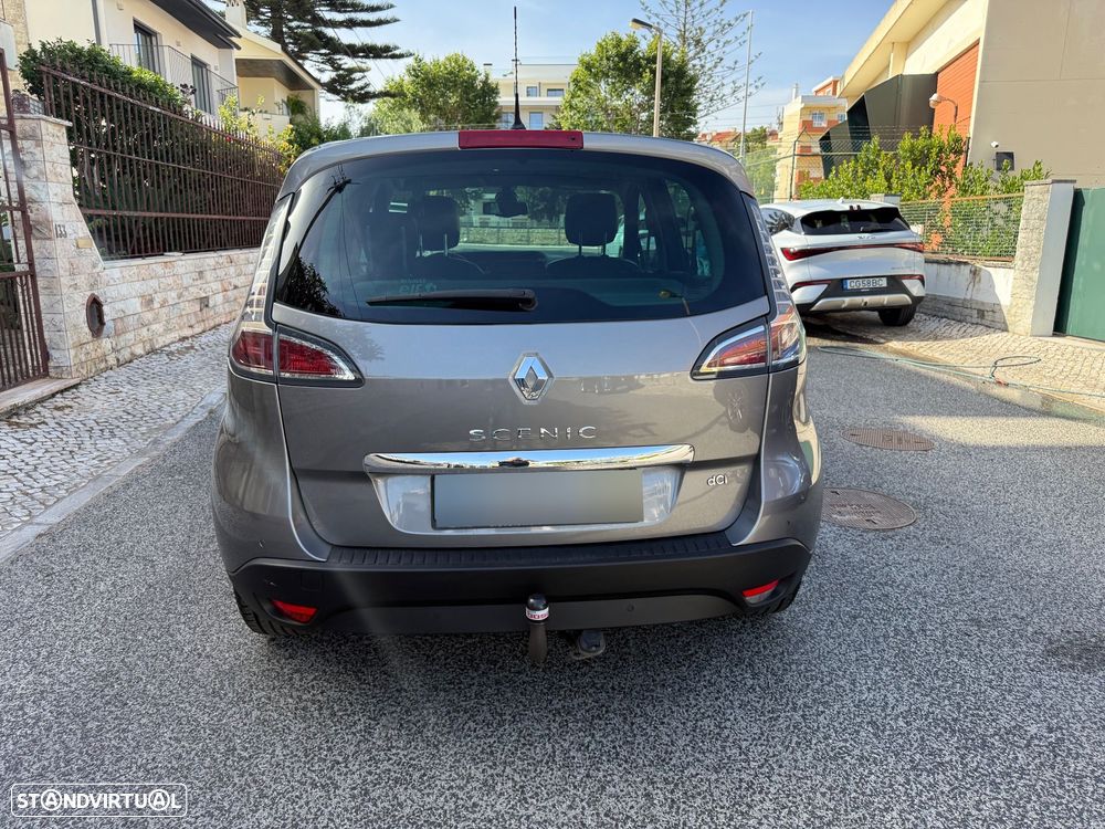 Renault Scénic 1.5 dCi Bose Edition EDC SS - 6