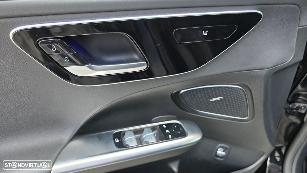Mercedes-Benz C 300 - 19