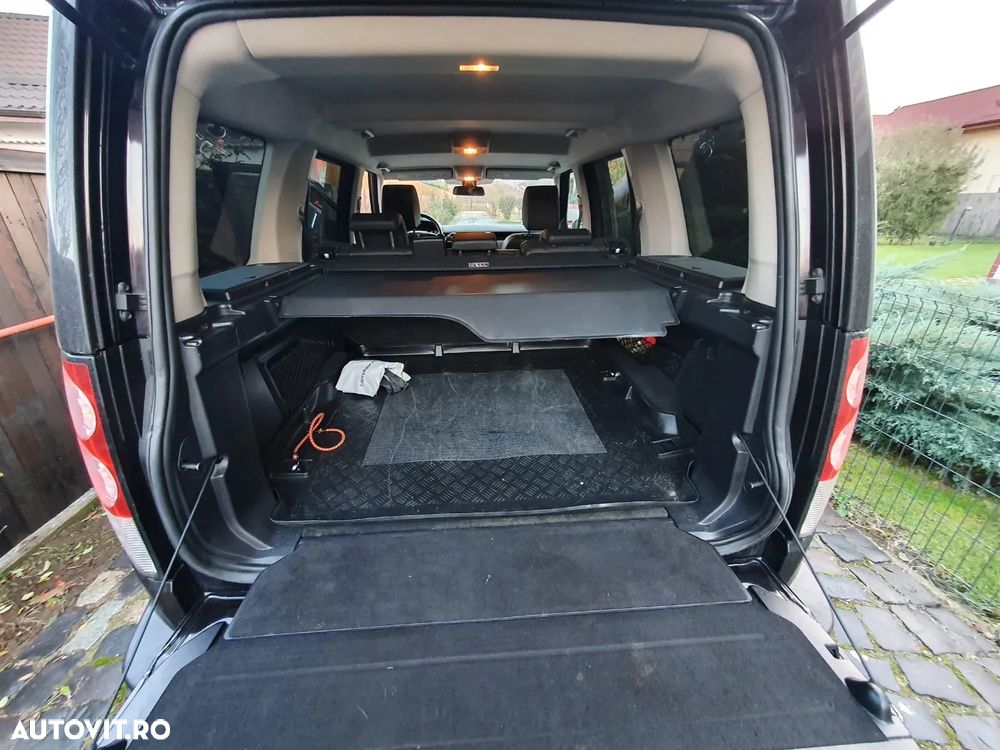 Land Rover Discovery 3.0i SD HSE Aut. - 12
