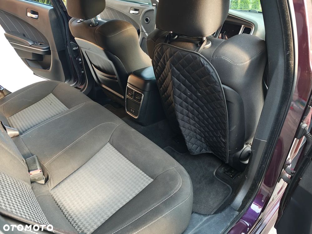 Dodge Charger 3.6 GT - 26