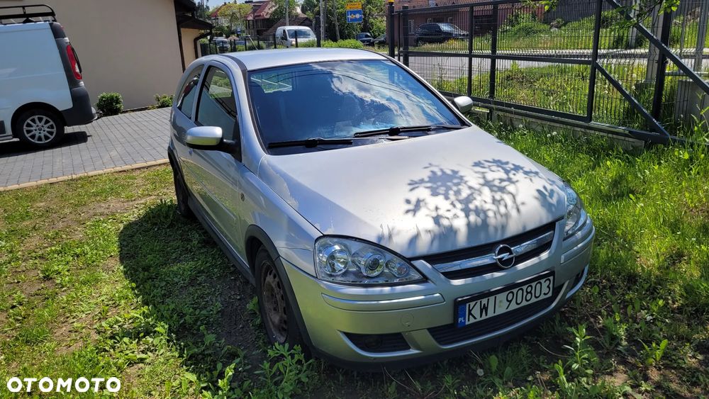 Opel Corsa 1.2 16V - 1
