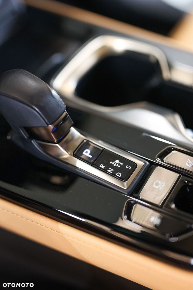 Lexus NX 350h Prestige 2WD - 37