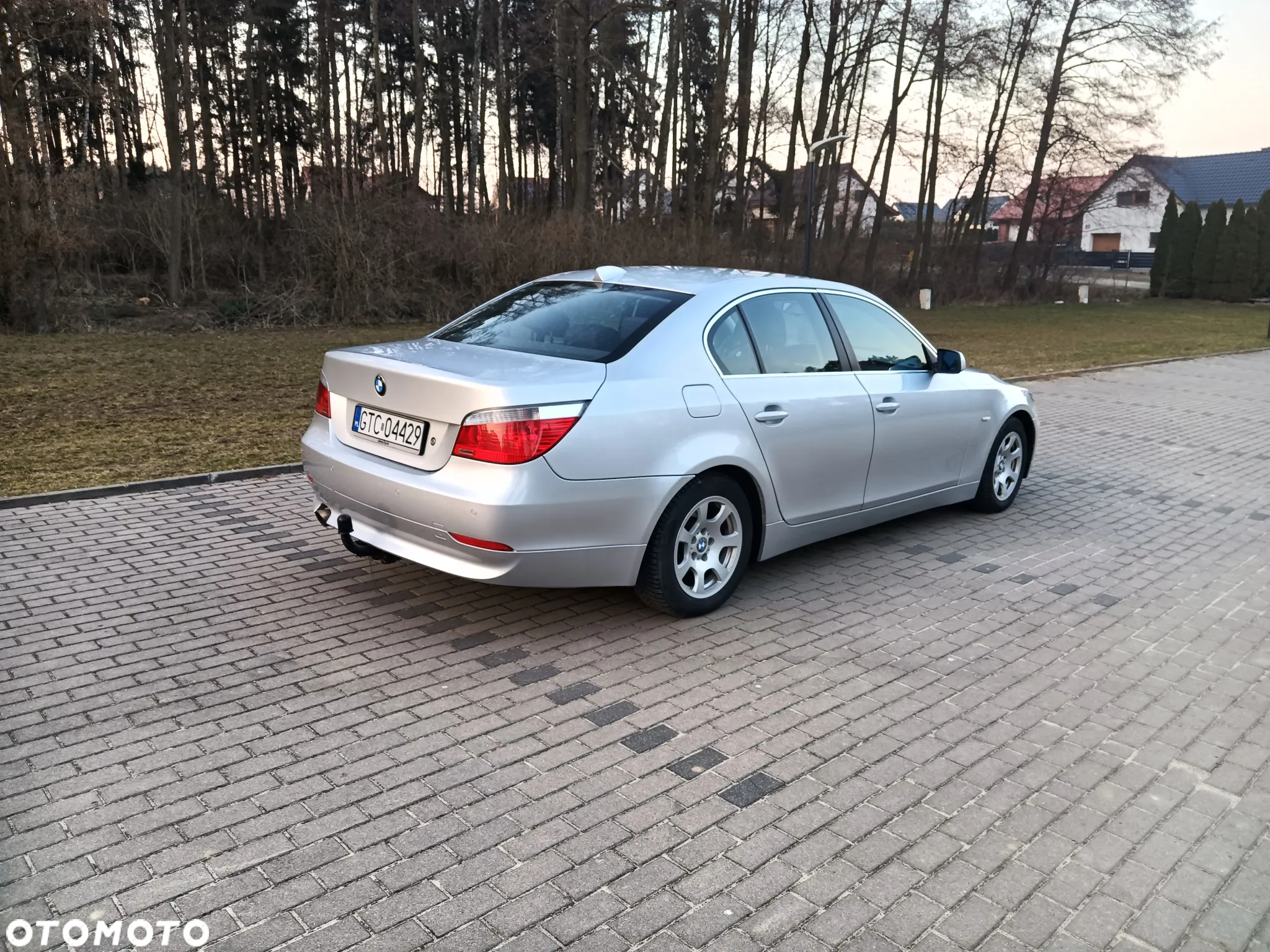 BMW Seria 5 520d - 4