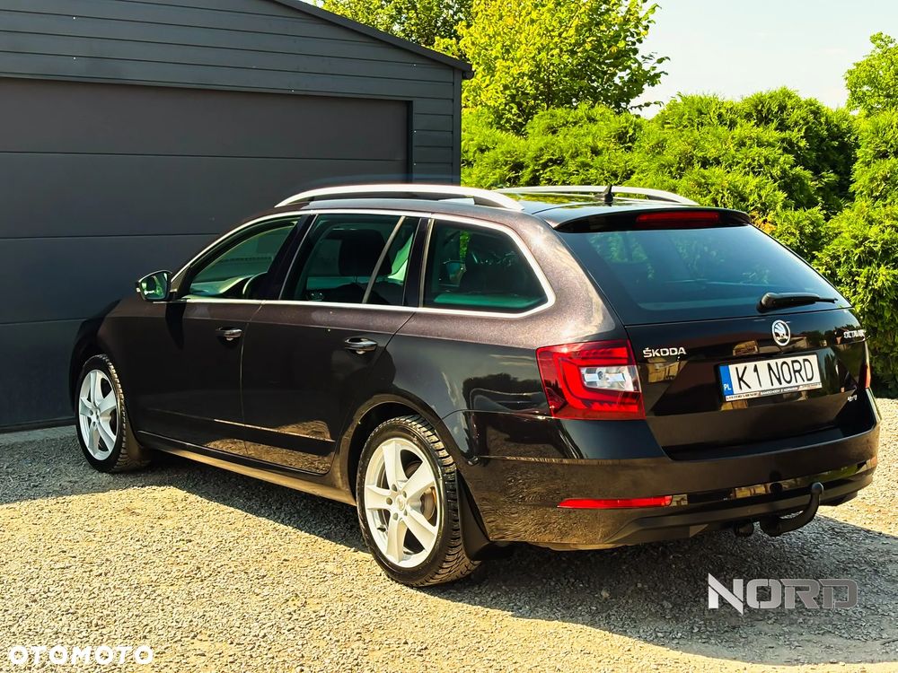 Skoda Octavia 2.0 TDI 4x4 Style DSG - 7