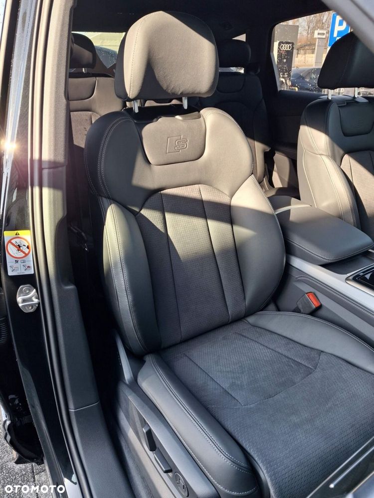 Audi Q7 - 17