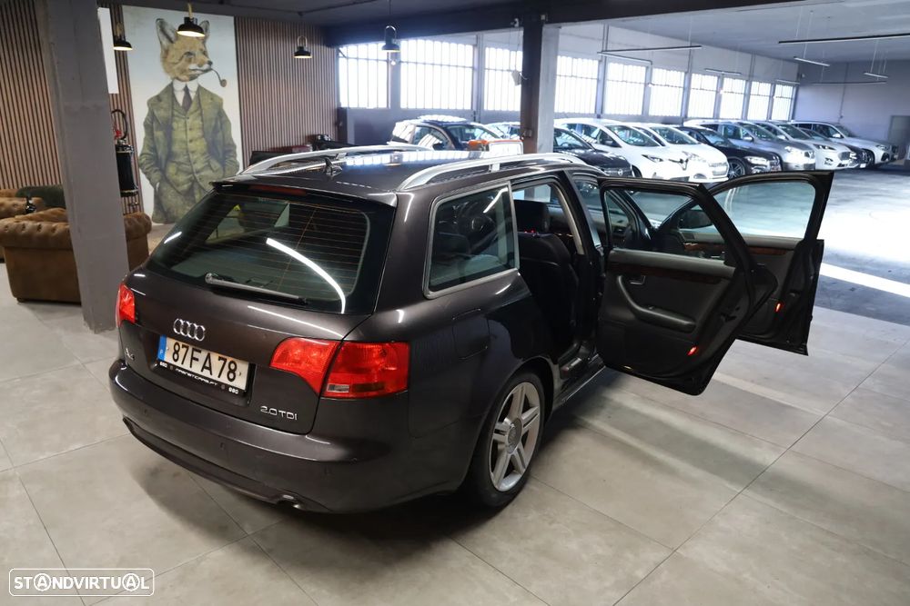 Audi A4 Avant 2.0 TDi S-line - 11
