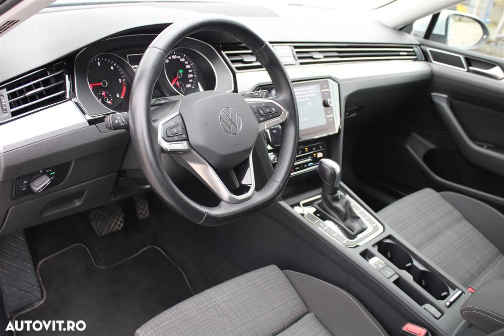 Volkswagen Passat Variant 2.0 TDI DSG Business - 11