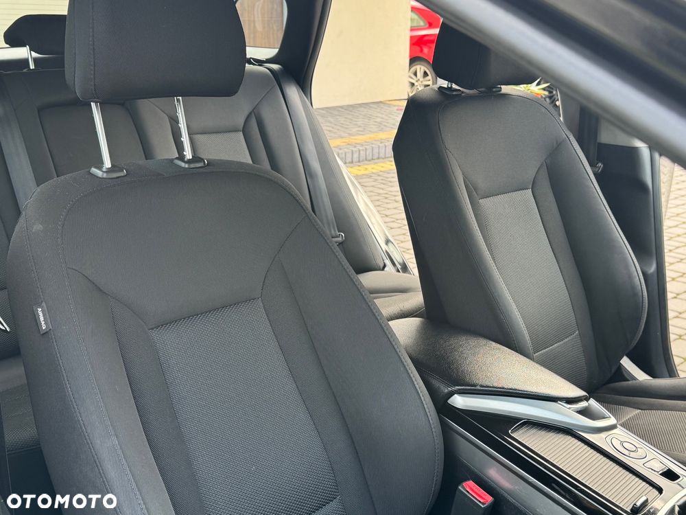 Hyundai i40 1.6 Comfort - 16