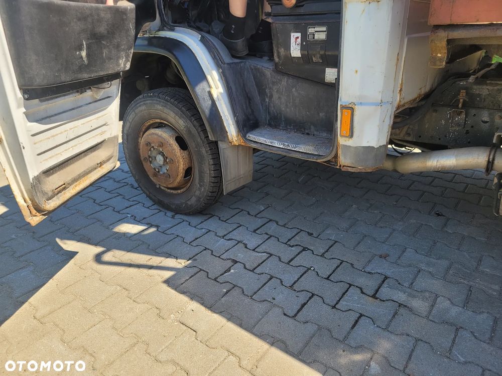 Mercedes-Benz VARIO 616 Wywrotka - 4