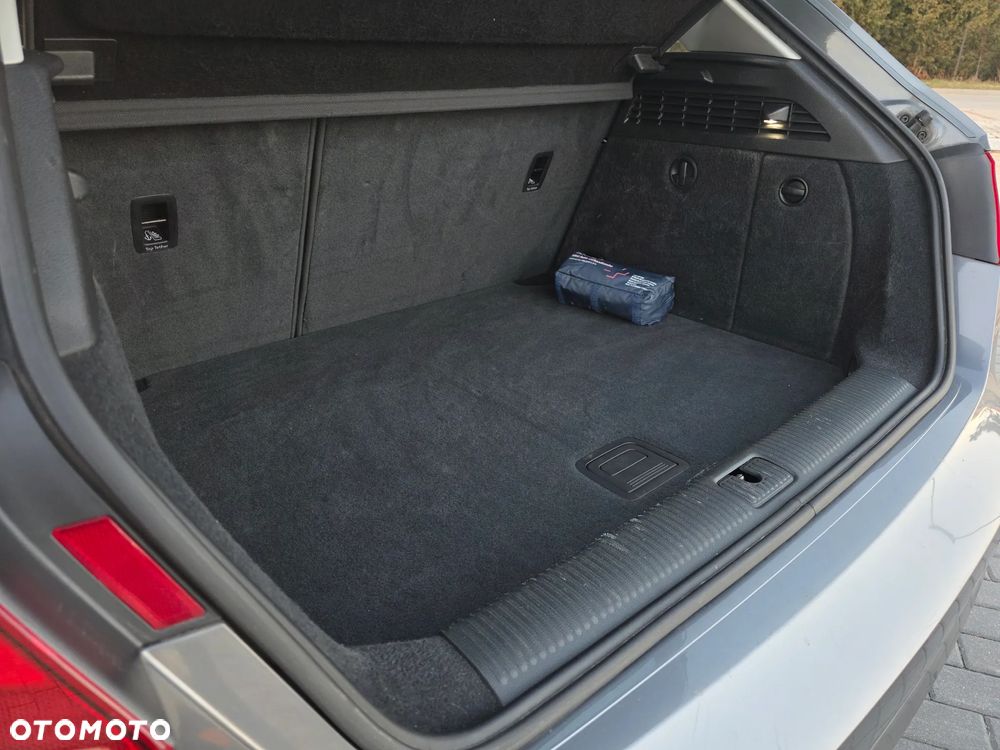 Audi A3 Sportback 1.4 TFSI Ambition - 24