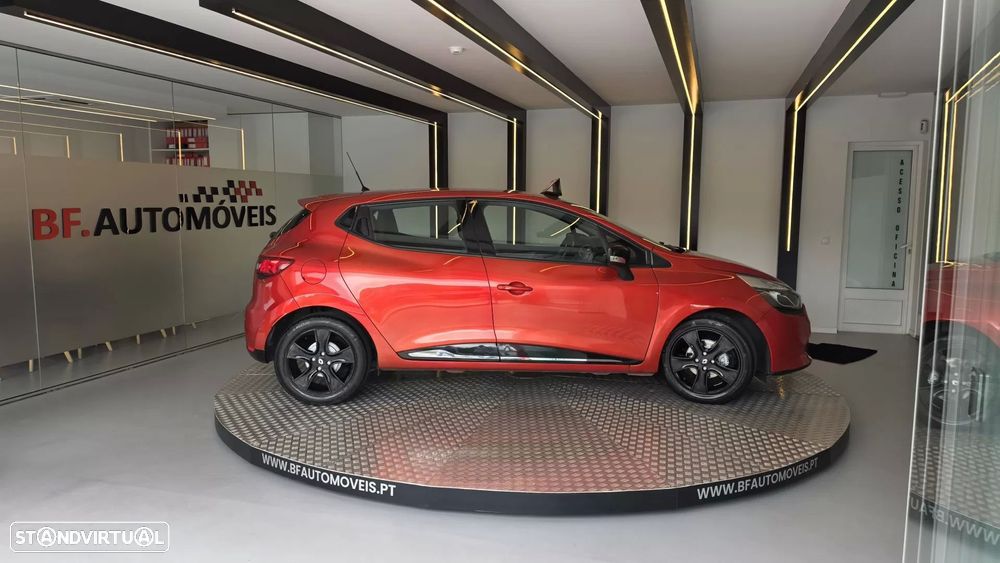 Renault Clio 1.5 dCi Confort - 9