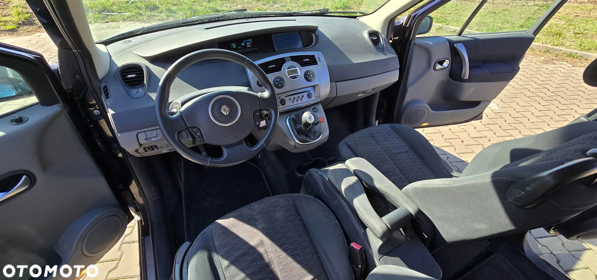 Renault Scenic - 8
