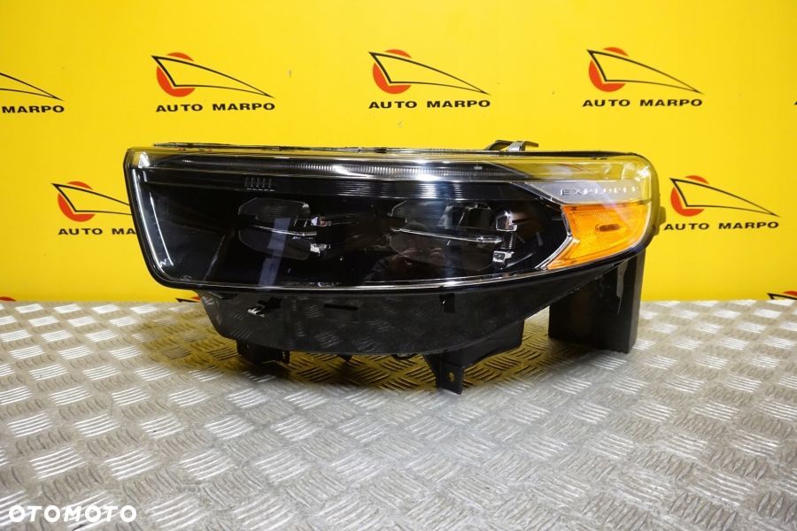FORD EXPLORER 2020 2021- REFLEKTOR LAMPA MID LED LEWA (MB5B-13W030-BC) USA - 2