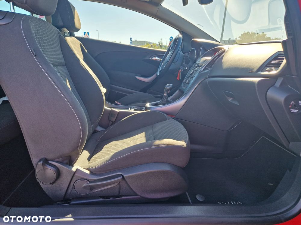 Opel Astra GTC 1.4 Turbo ecoFLEX Start/Stop - 14