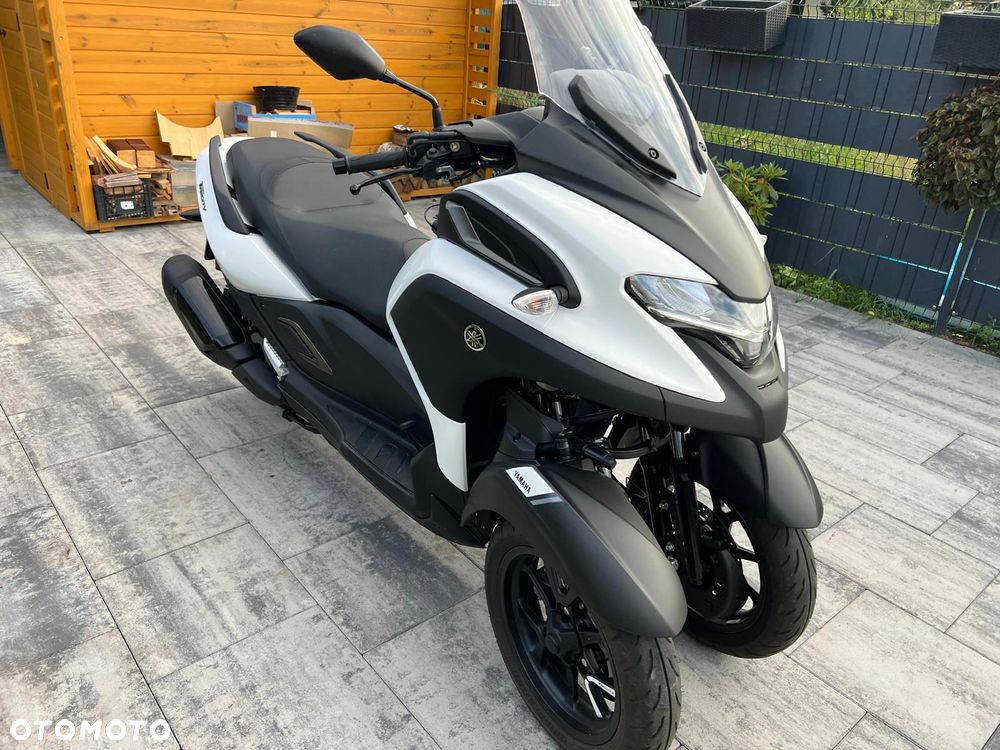 Yamaha Tricity - 4