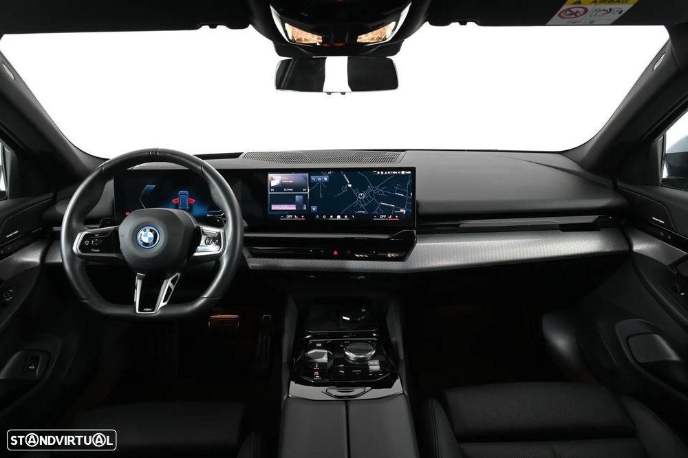 BMW 530 e Pack Desportivo M - 21