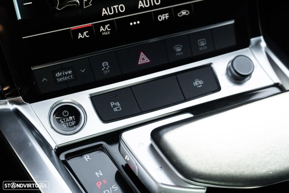 Audi e-tron Sportback 55 quattro S line - 24