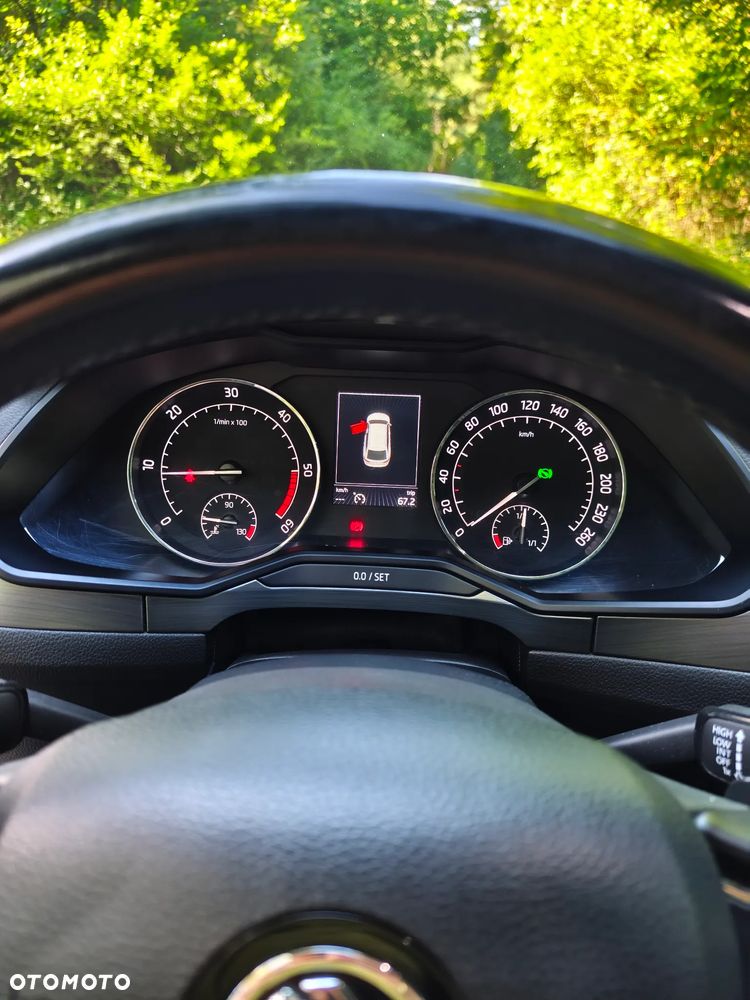 Skoda Superb 2.0 TDI 4x4 Ambition DSG - 8