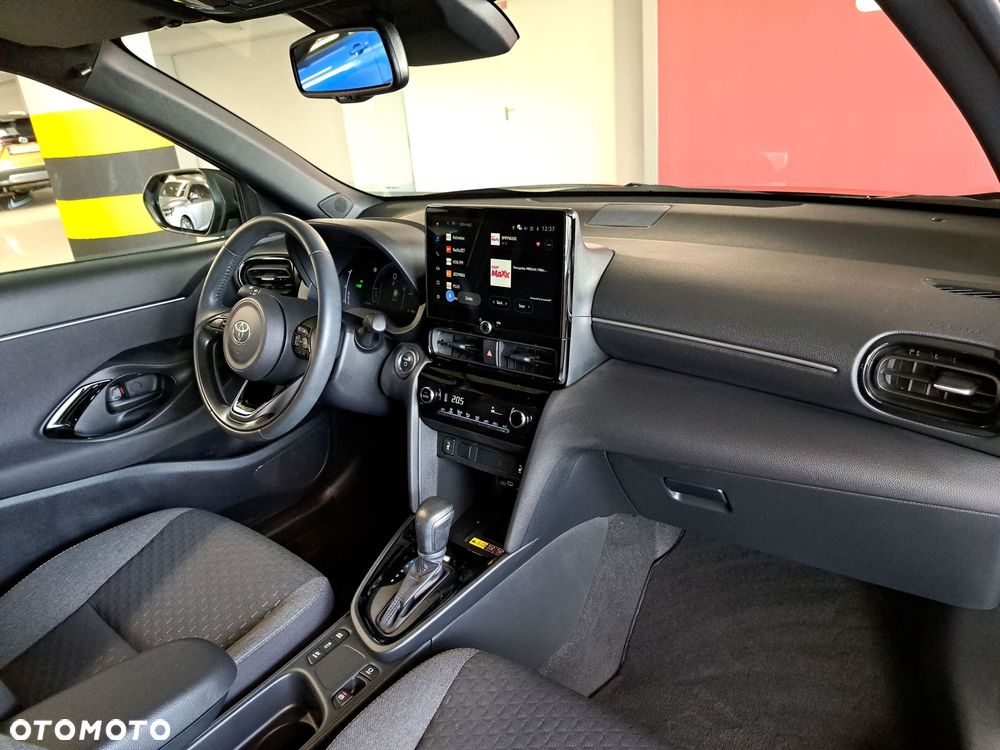Toyota Yaris Cross Hybrid 1.5 Style - 17