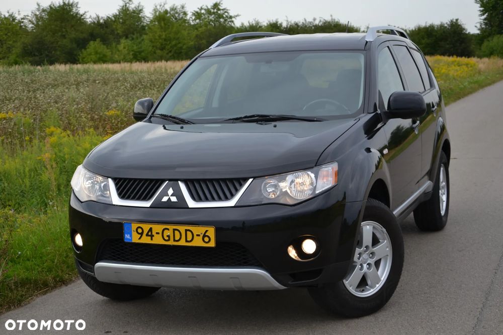 Mitsubishi Outlander 2.4 2WD Plus - 12
