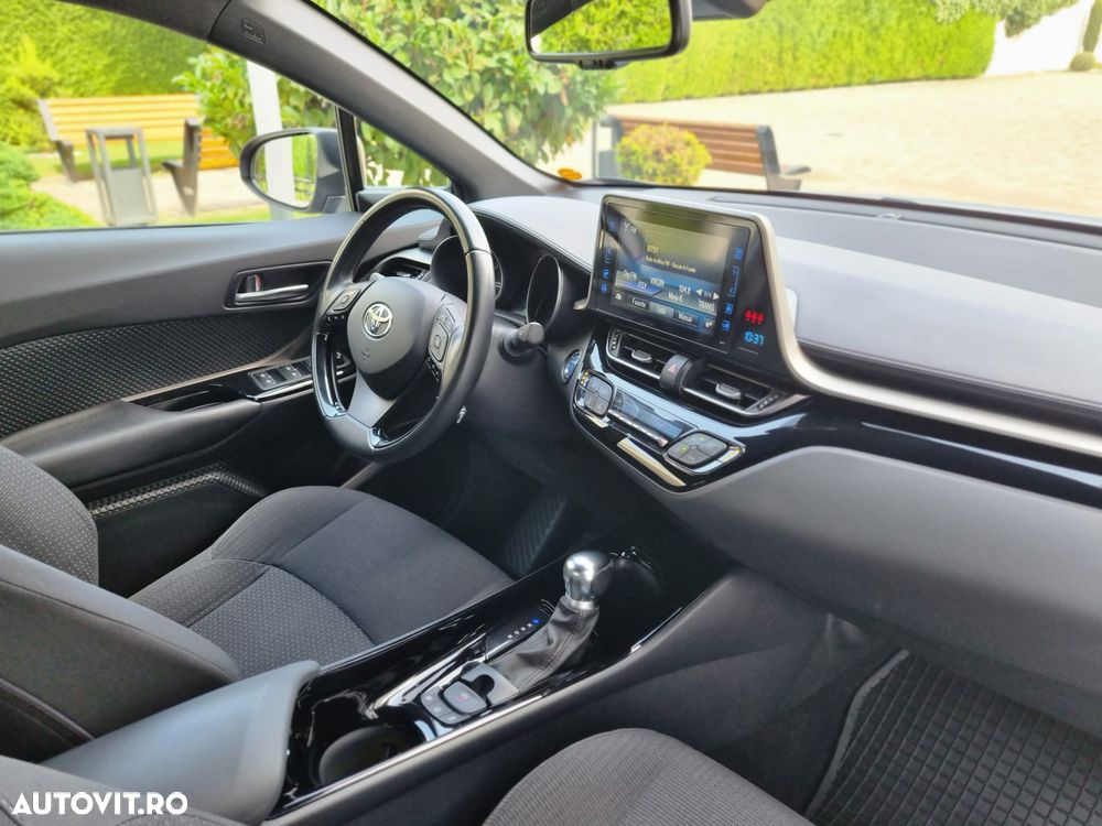 Toyota C-HR 1.8 HSD 122 CP 4x2 CVT C-ult Style - 9