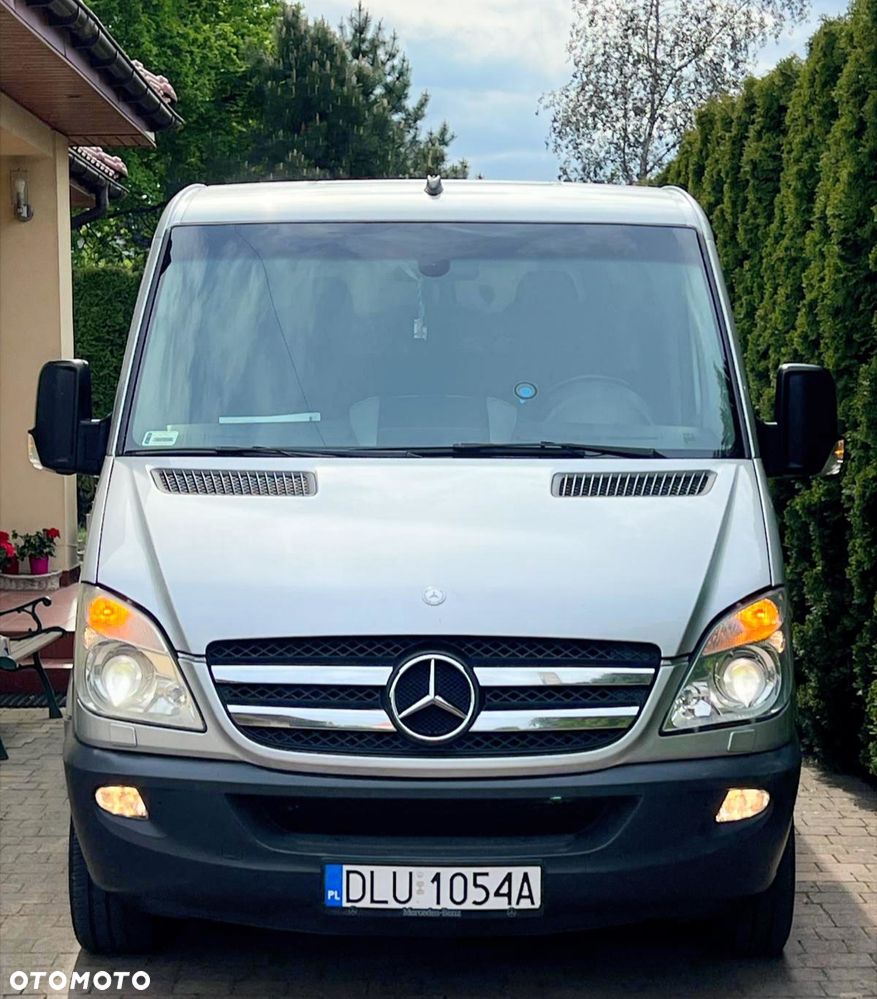 Mercedes-Benz Sprinter - 1
