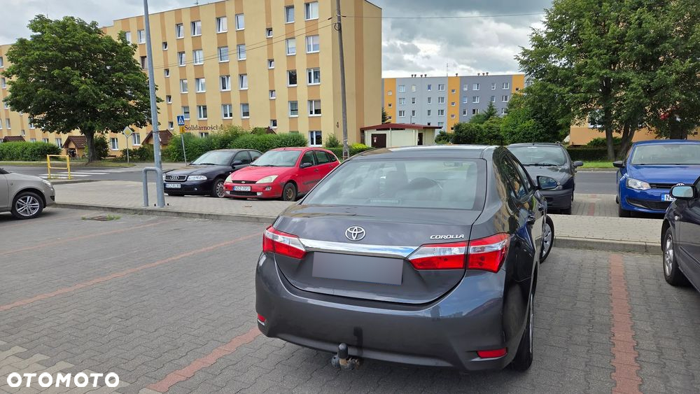 Toyota Corolla 1.6 Active - 3