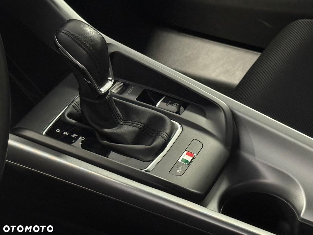 Alfa Romeo Tonale 1.5 T4 GSE mHEV Sprint DCT - 16