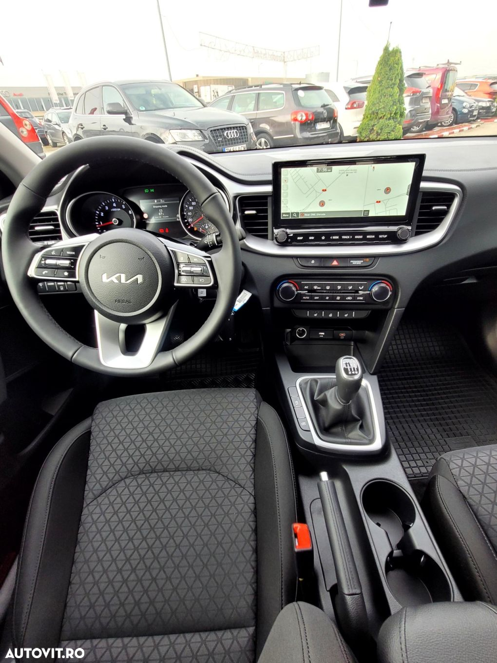 Kia Ceed - 23