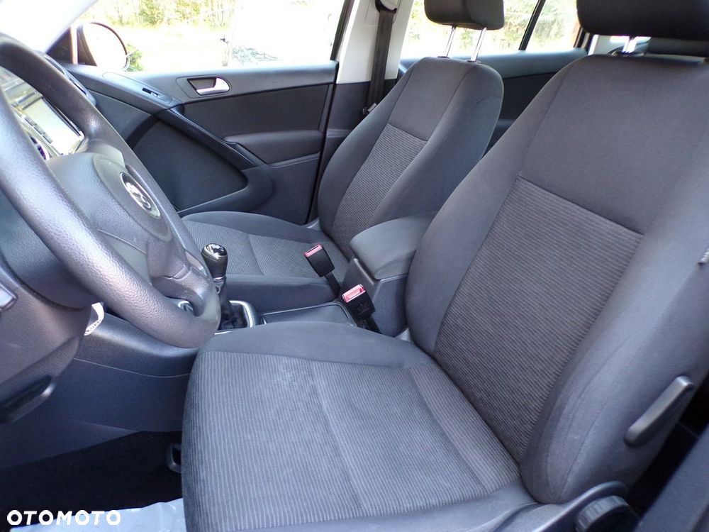 Volkswagen Tiguan - 19