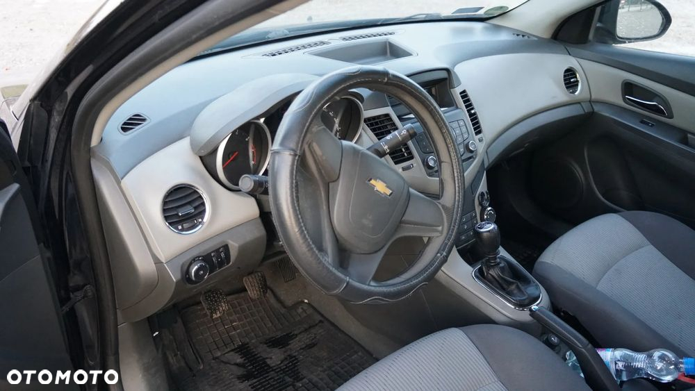 Chevrolet Cruze - 5