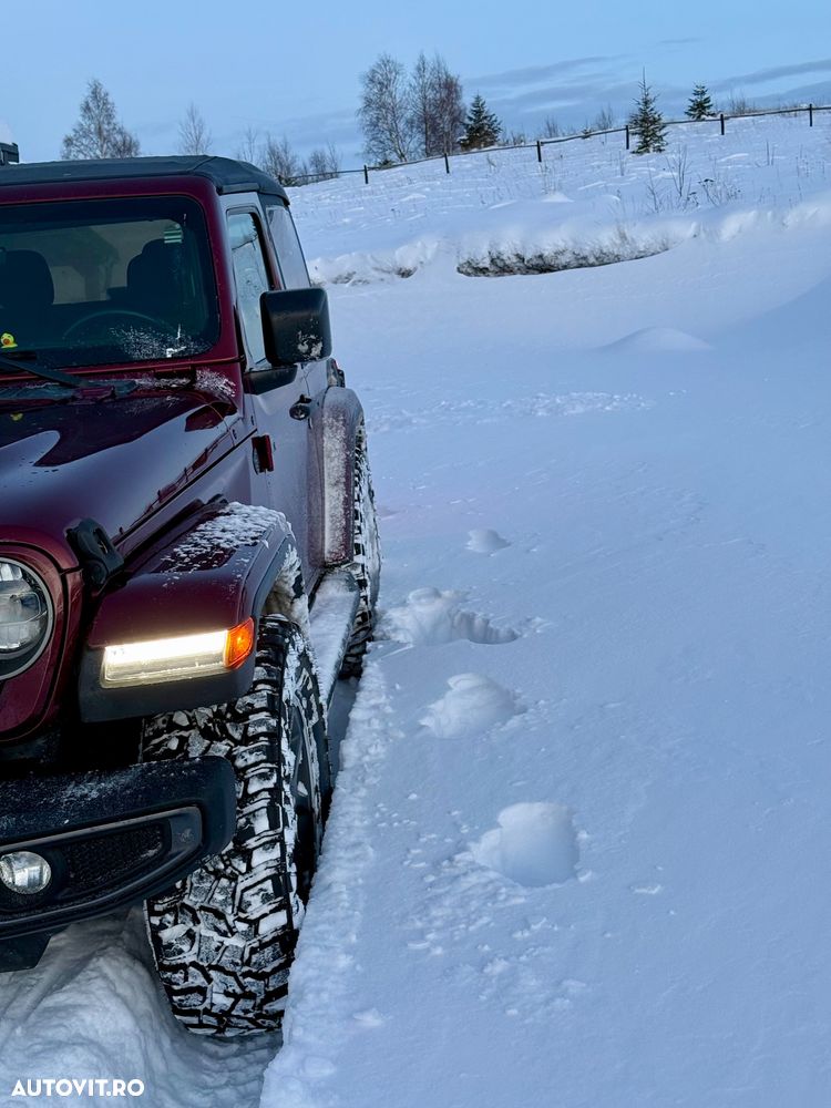 Jeep Wrangler - 36