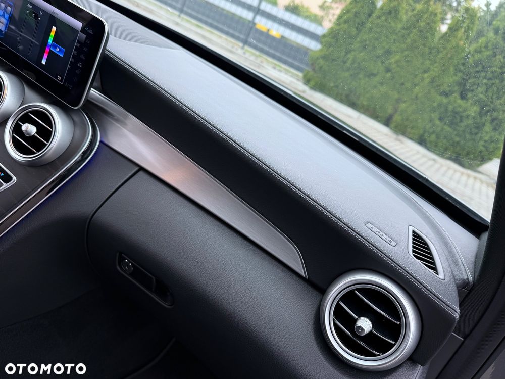 Mercedes-Benz Klasa C 220 d 9G-TRONIC AMG Line - 34