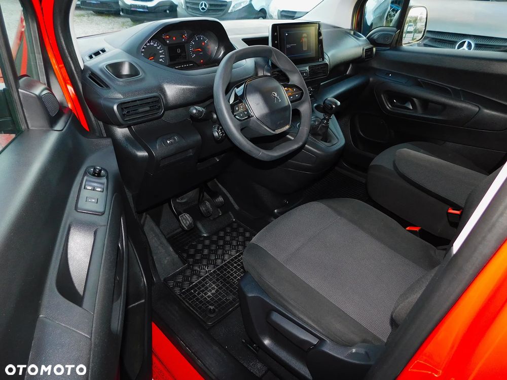 Peugeot PARTNER - 6