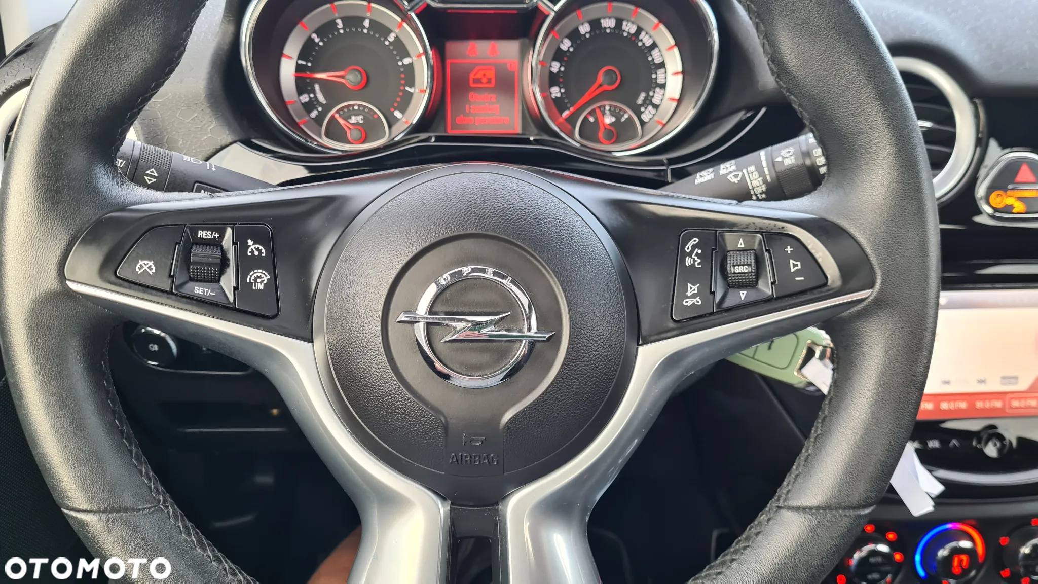Opel Adam 1.4 Glam S&S - 28