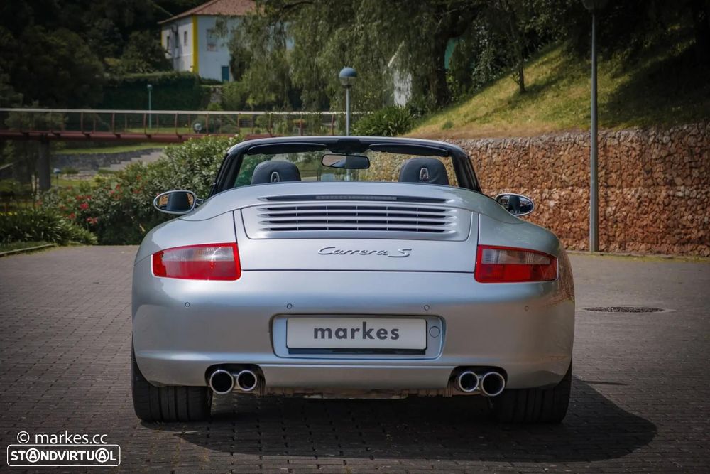 Porsche 911 (997) - 23