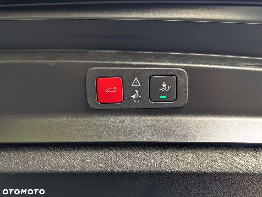 Peugeot 5008 BlueHDi 130 EAT8 Allure - 28