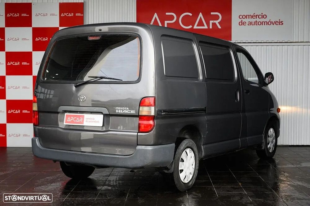 Toyota HiAce 2.4 D LXH12LG - 3