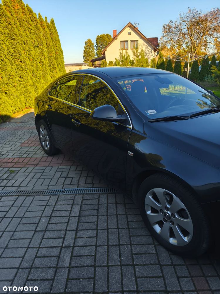 Opel Insignia - 8