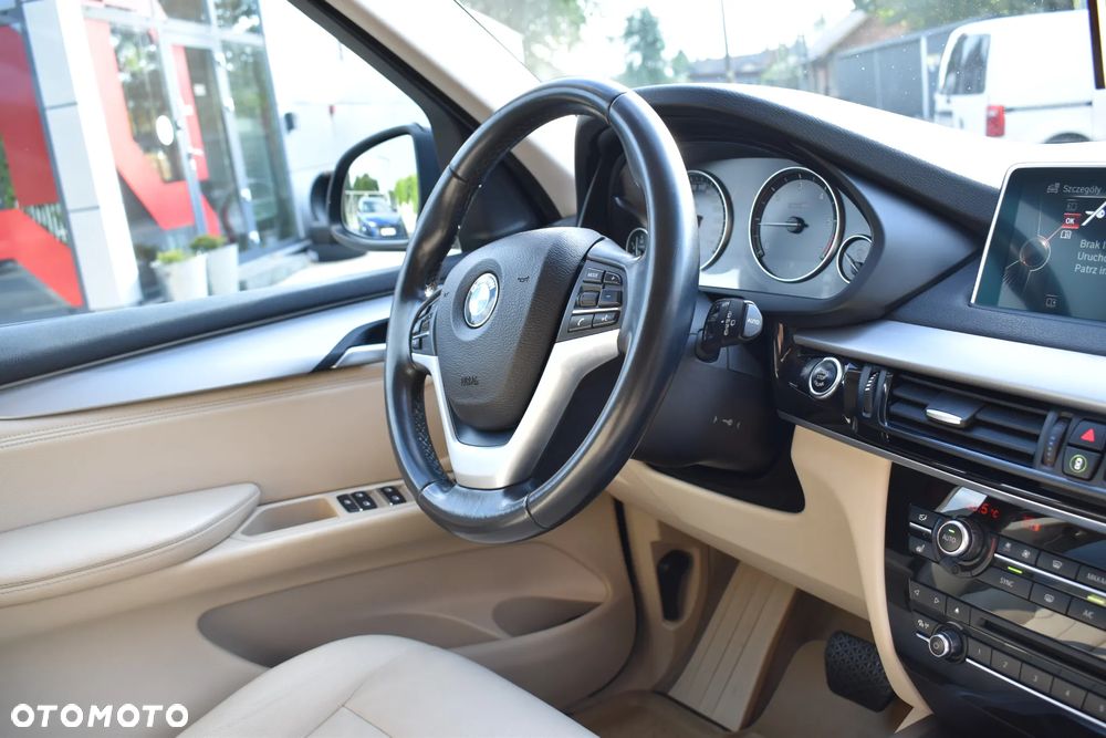 BMW X5 xDrive25d - 12