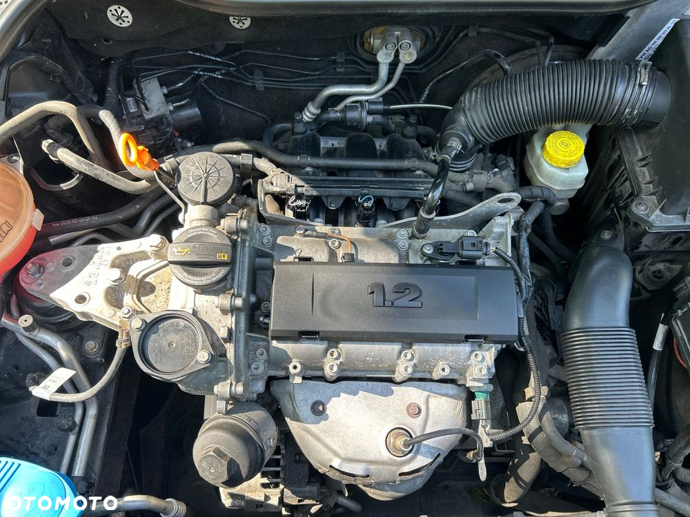 Volkswagen Polo 1.2 12V Comfortline - 23