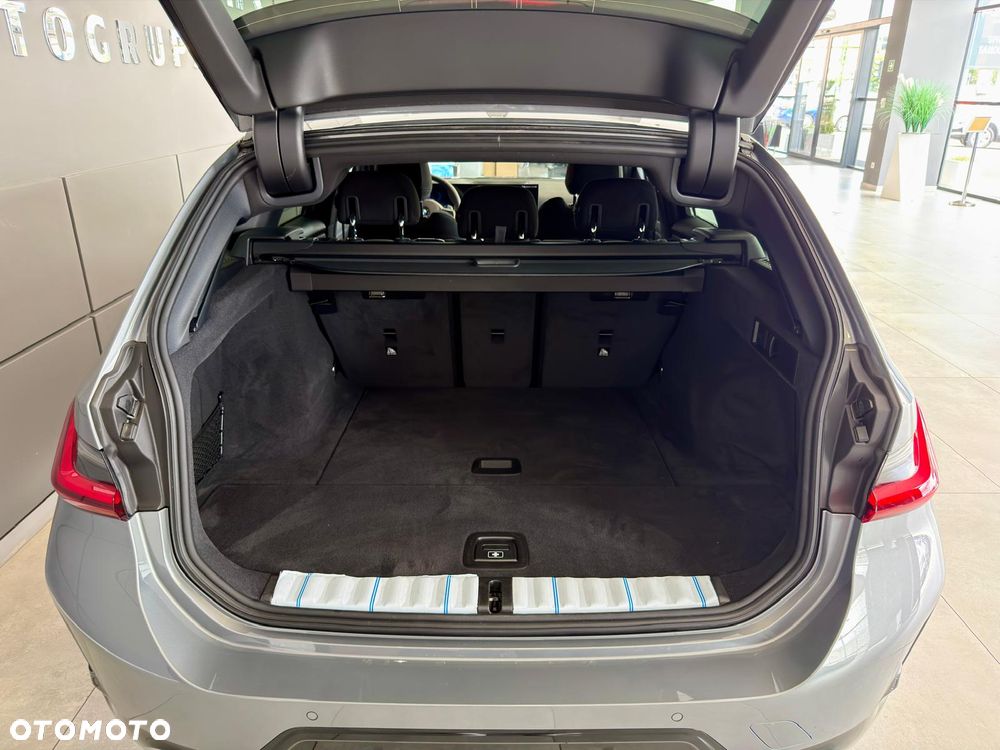 BMW Seria 3 320d mHEV M Sport - 18