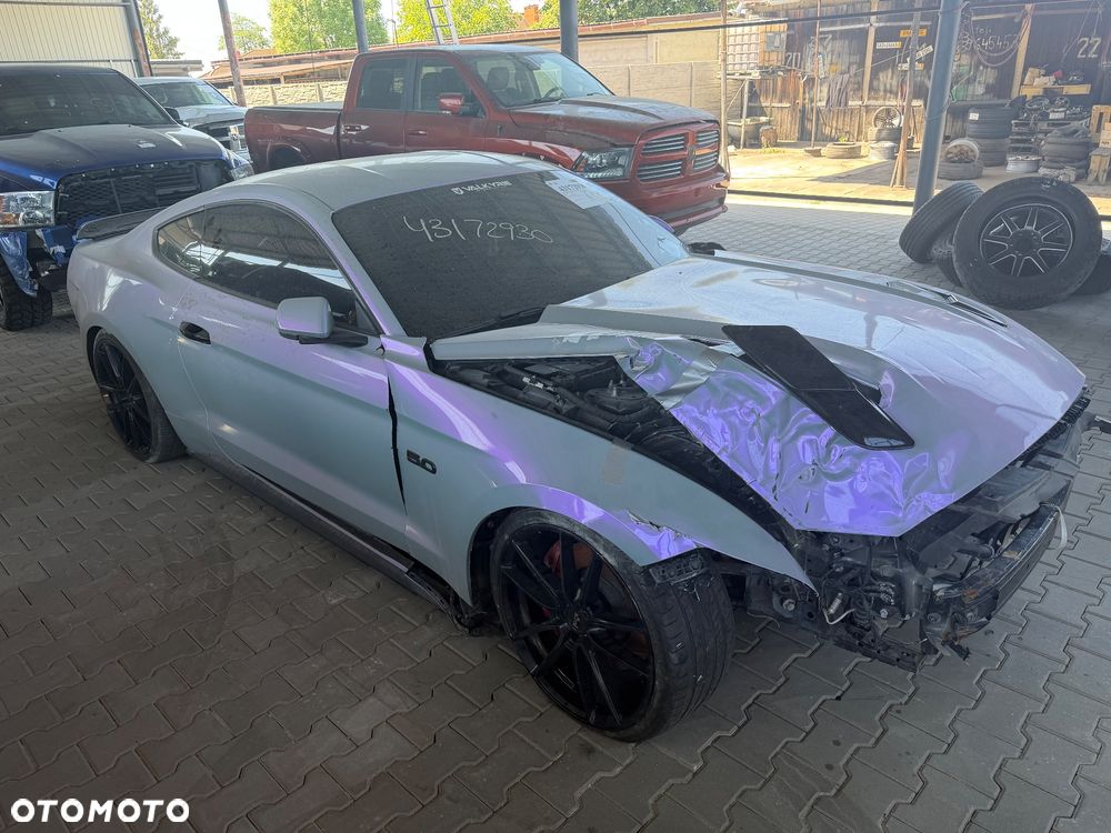 Ford Mustang 5.0 Ti-VCT V8 GT - 9