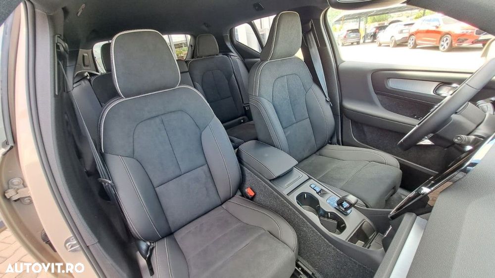 Volvo XC 40 B3 AT FWD MHEV Core - 6