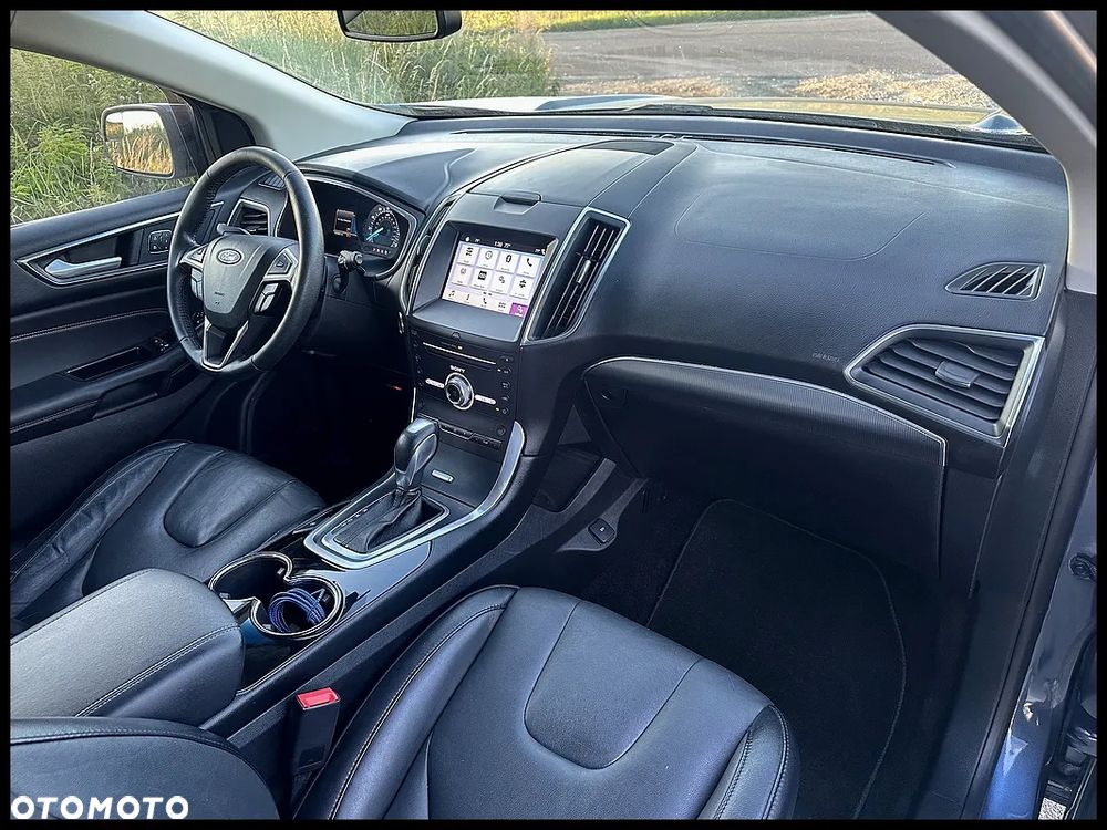 Ford Edge - 33