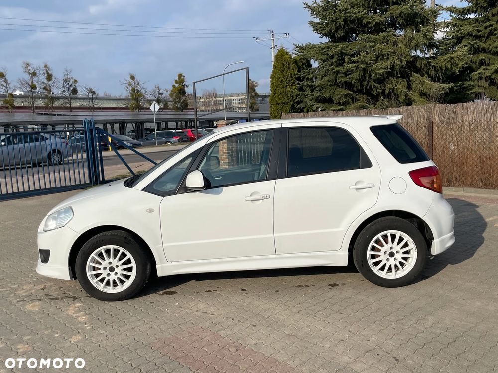 Suzuki SX4 1.6 VVT Streetline 4x2 Club - 21