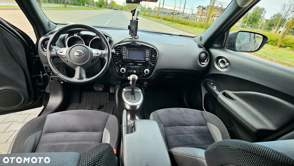 Nissan Juke 1.6 Xtronic N-Connecta - 11