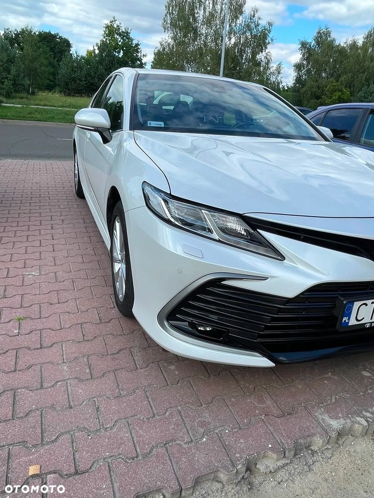 Toyota Camry 2.5 Hybrid Comfort CVT - 4