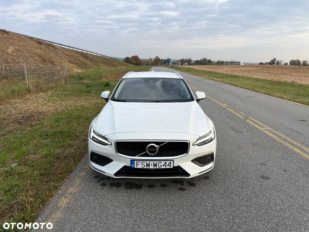 Volvo V60 2020 photo 3